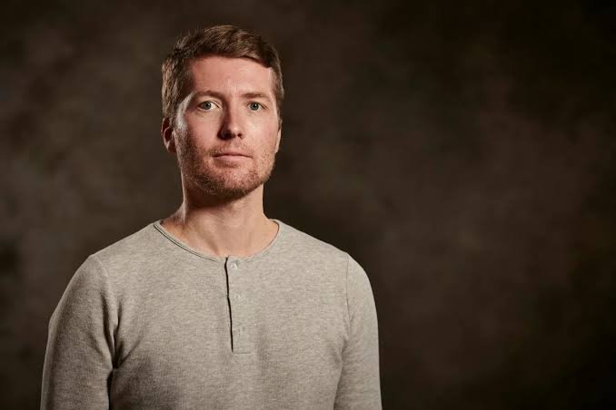 The Kid Who Sold Motorbikes on eBay Grew Up to Build AI's Biggest Clubhouse